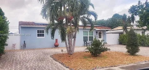 1310 N 70th Way Hollywood FL 33024