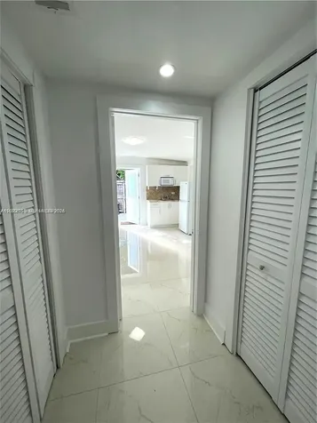 1310 N 70th Way Hollywood FL 33024