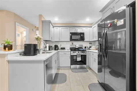 881 NW 208th Drive Pembroke Pines FL 33029