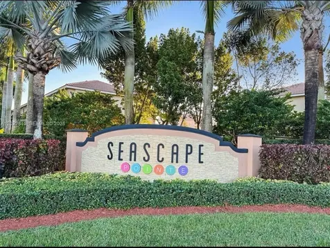 2474 SE 10th Court Homestead FL 33035