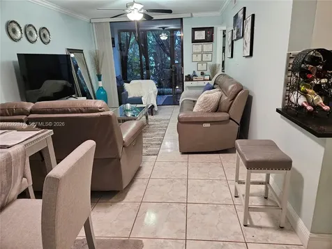 212 Lake Pointe Drive Oakland Park FL 33309