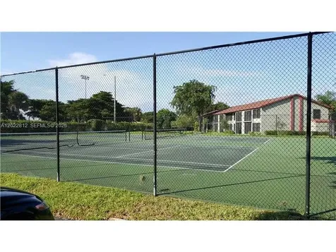 212 Lake Pointe Drive Oakland Park FL 33309