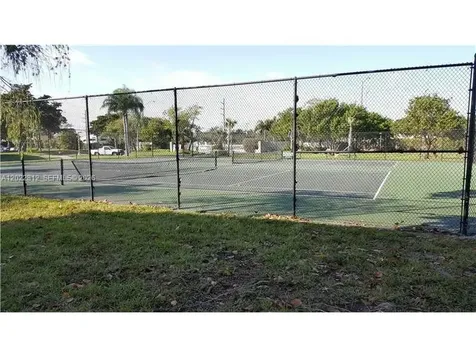 212 Lake Pointe Drive Oakland Park FL 33309