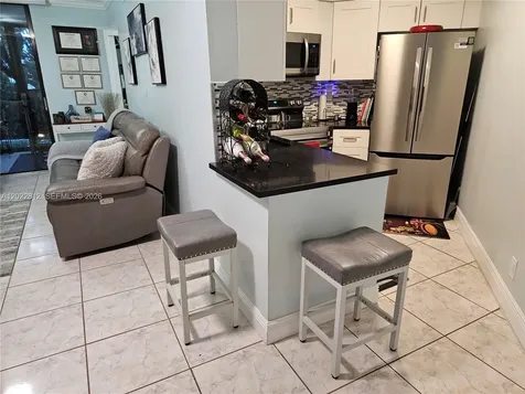 212 Lake Pointe Drive Oakland Park FL 33309