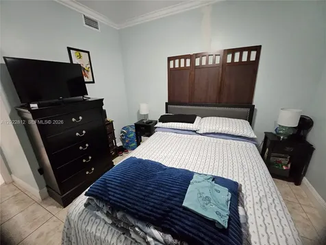 212 Lake Pointe Drive Oakland Park FL 33309