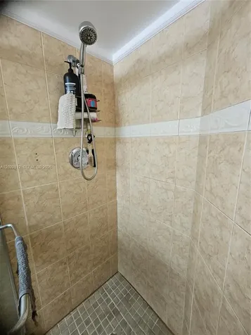212 Lake Pointe Drive Oakland Park FL 33309