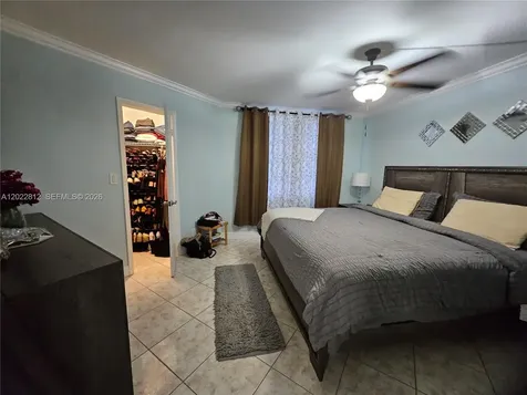 212 Lake Pointe Drive Oakland Park FL 33309