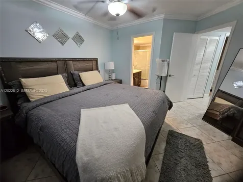 212 Lake Pointe Drive Oakland Park FL 33309