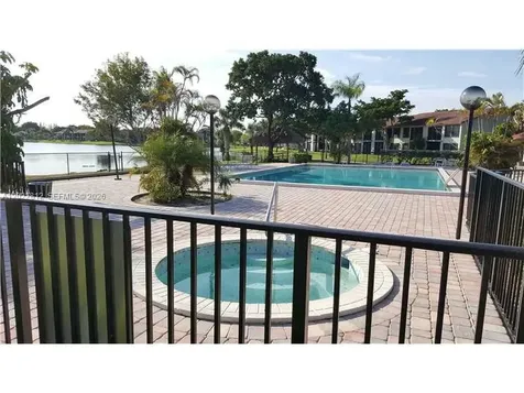 212 Lake Pointe Drive Oakland Park FL 33309