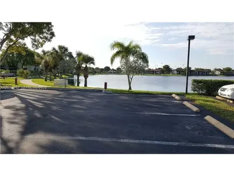 212 Lake Pointe Drive Oakland Park FL 33309