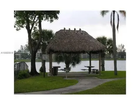 212 Lake Pointe Drive Oakland Park FL 33309