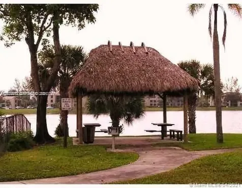 212 Lake Pointe Drive Oakland Park FL 33309