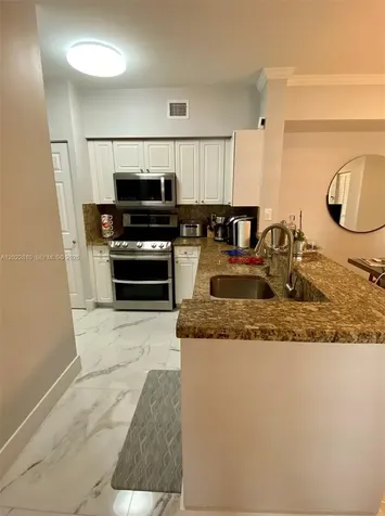 17125 N Bay Road Sunny Isles Beach FL 33160