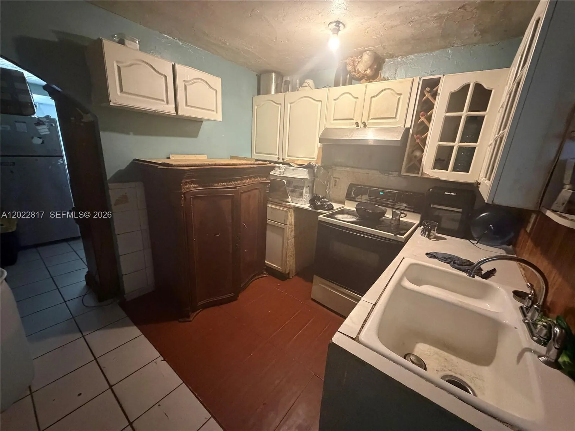 5740 Taylor Street Hollywood FL 33021