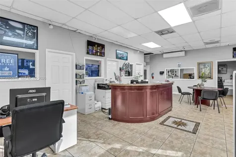 30005 S Dixie Highway Homestead FL 33033