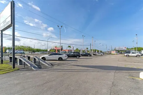 30005 S Dixie Highway Homestead FL 33033
