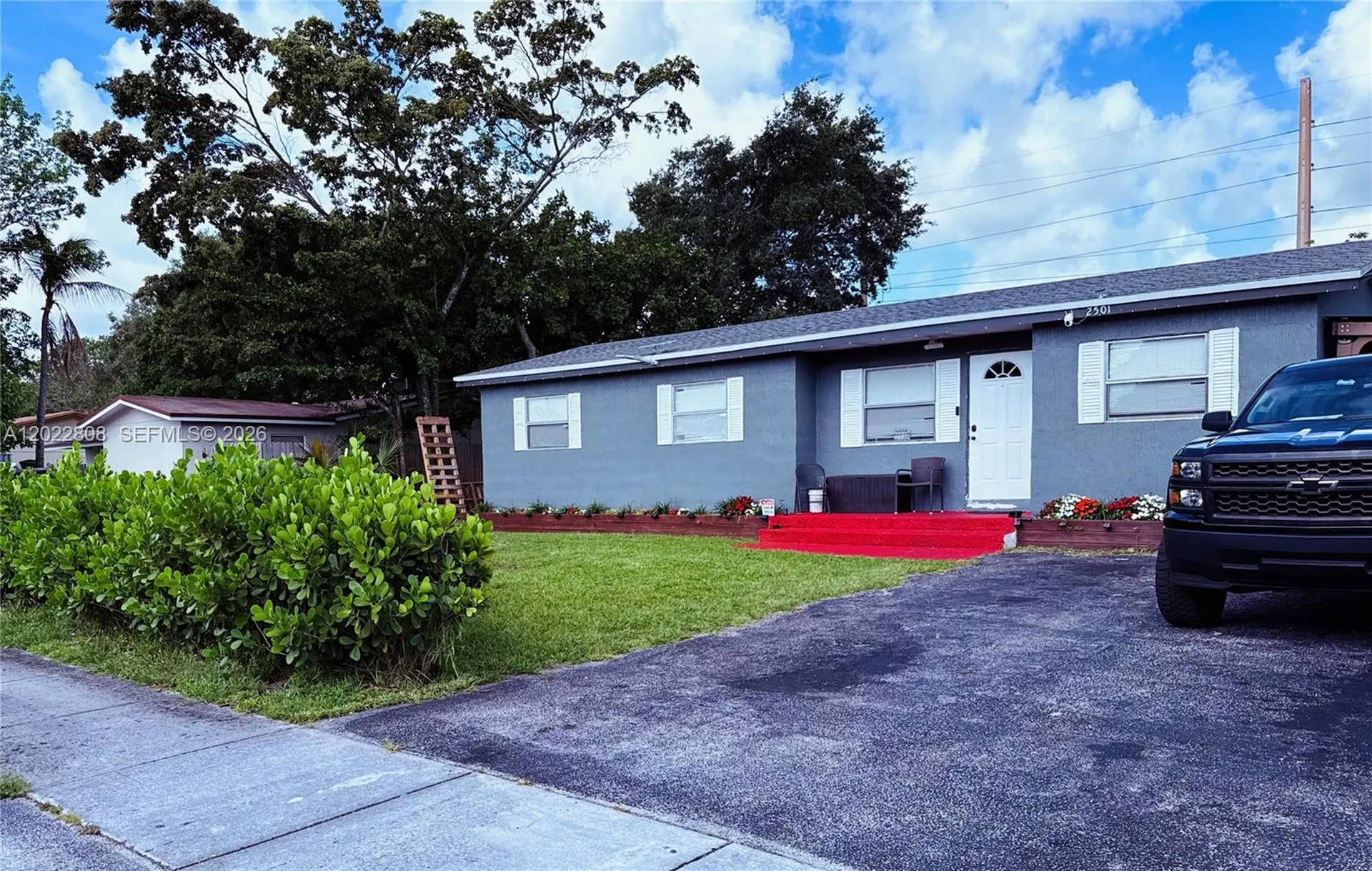 2501 NW 30th Way Fort Lauderdale FL 33311