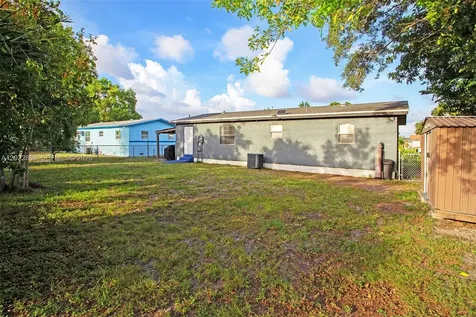 2501 NW 30th Way Fort Lauderdale FL 33311