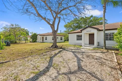 10634 SW 182nd Street Miami FL 33157
