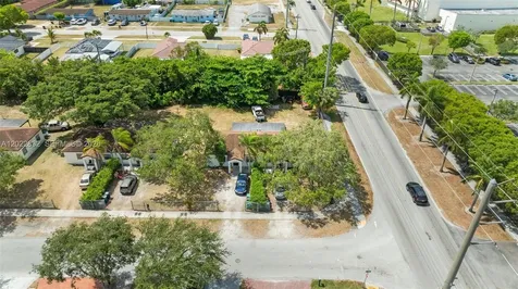 10634 SW 182nd Street Miami FL 33157