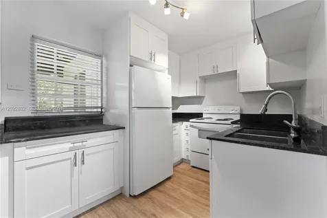 10634 SW 182nd Street Miami FL 33157