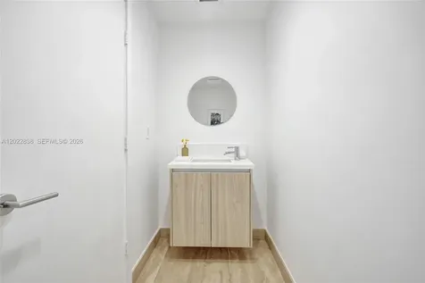 1445 16th Street Miami Beach FL 33139