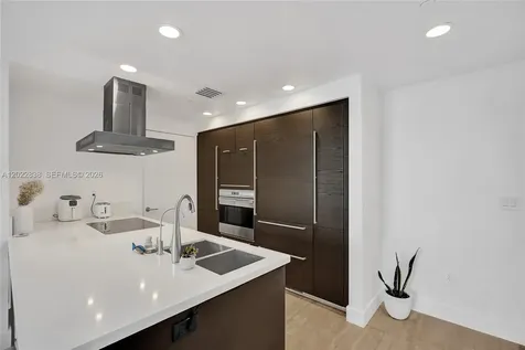 1445 16th Street Miami Beach FL 33139