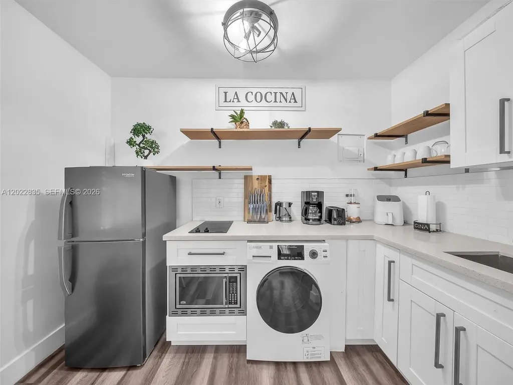 1109 NE 16th Terrace Fort Lauderdale FL 33304