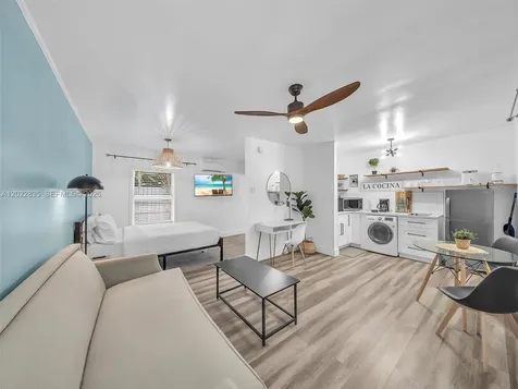 1109 NE 16th Terrace Fort Lauderdale FL 33304
