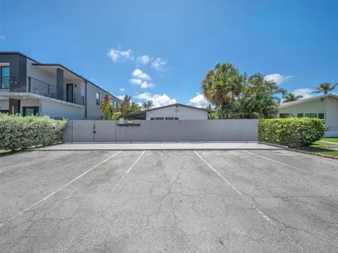 1109 NE 16th Terrace Fort Lauderdale FL 33304