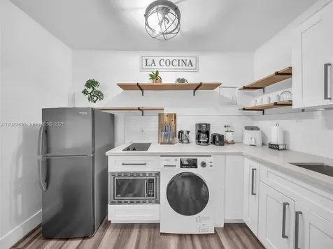1109 NE 16th Terrace Fort Lauderdale FL 33304