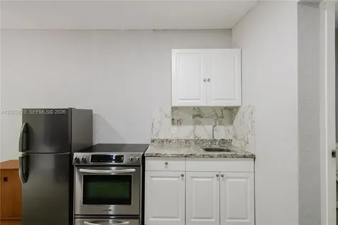 1550 NE 41st Court Pompano Beach FL 33064