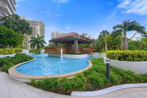 20281 E Country Club Drive Aventura FL 33180