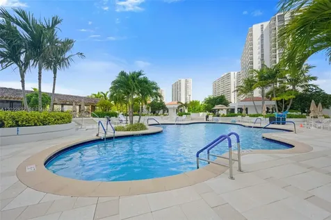 20281 E Country Club Drive Aventura FL 33180