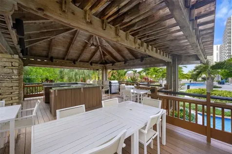 20281 E Country Club Drive Aventura FL 33180