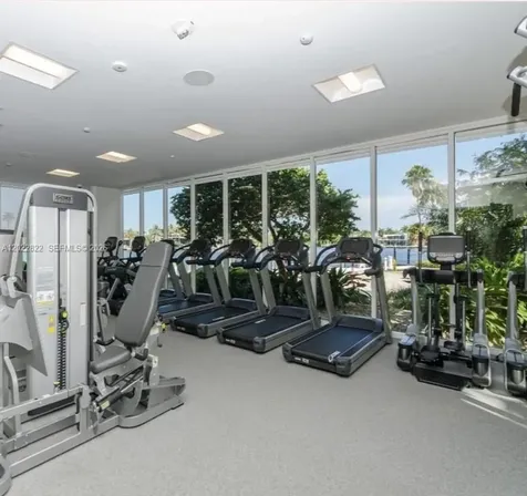 20281 E Country Club Drive Aventura FL 33180