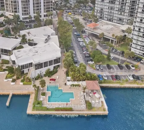 20281 E Country Club Drive Aventura FL 33180