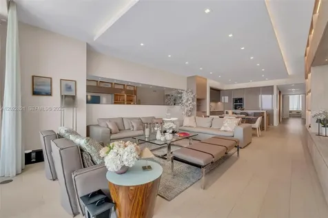 18975 Collins Avenue Sunny Isles Beach FL 33160