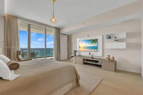 18975 Collins Avenue Sunny Isles Beach FL 33160