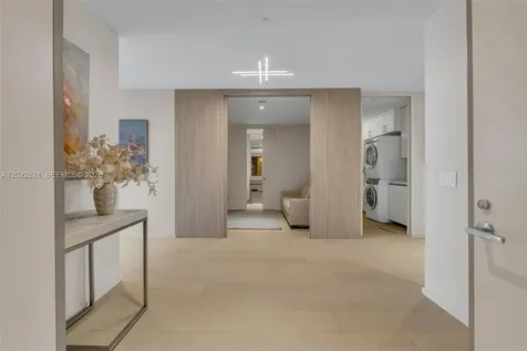 18975 Collins Avenue Sunny Isles Beach FL 33160