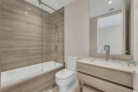 18975 Collins Avenue Sunny Isles Beach FL 33160