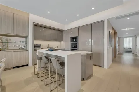 18975 Collins Avenue Sunny Isles Beach FL 33160