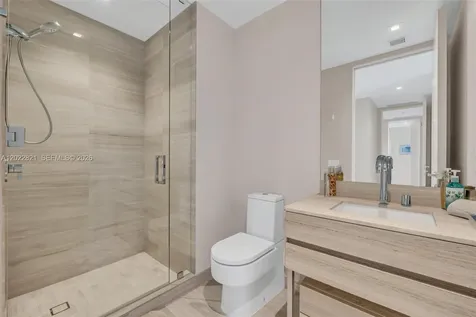 18975 Collins Avenue Sunny Isles Beach FL 33160