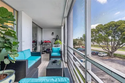 6923 Cypress Road Plantation FL 33317