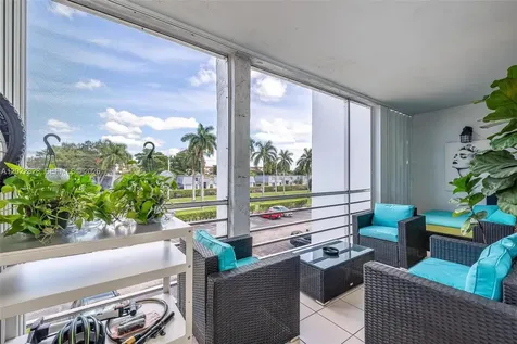 6923 Cypress Road Plantation FL 33317