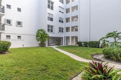 6923 Cypress Road Plantation FL 33317
