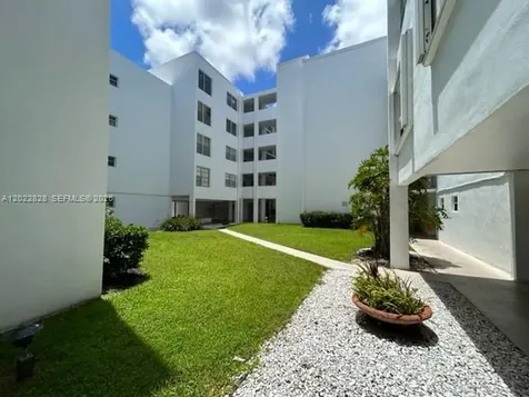 6923 Cypress Road Plantation FL 33317