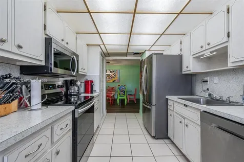 6923 Cypress Road Plantation FL 33317