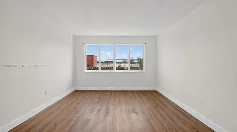 14830 Naranja Lakes Boulevard Homestead FL 33032