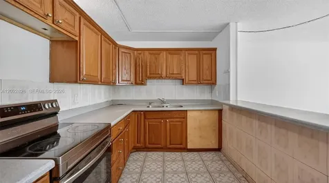 14830 Naranja Lakes Boulevard Homestead FL 33032